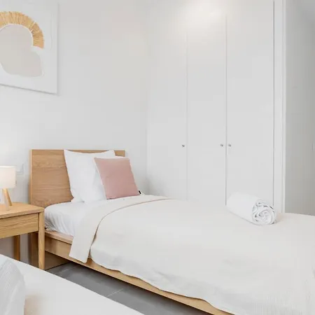 Luxury 2br - 400m To - Pool & Views - Casa Amigos *