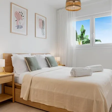 Luxury 2br - 400m To - Pool & Views - Casa Amigos אסטפונה