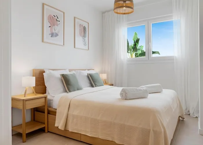 Luxury 2br - 400m To - Pool & Views - Casa Amigos אסטפונה