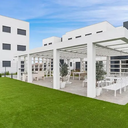 Luxury 2br - 400m To - Pool & Views - Casa Amigos *