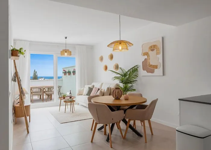 Luxury 2br - 400m To - Pool & Views - Casa Amigos