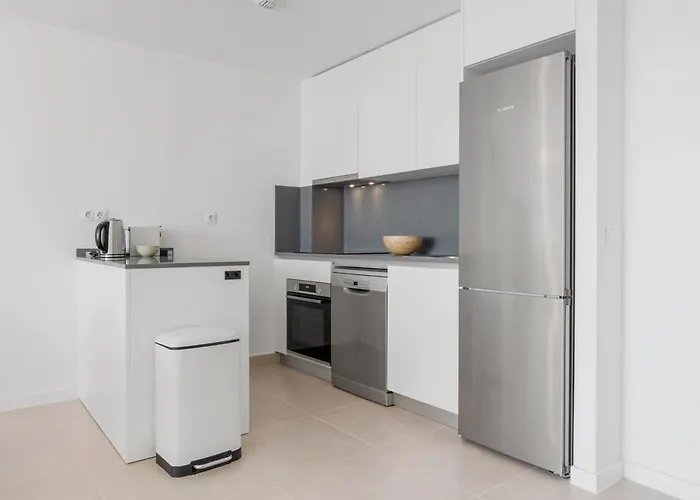 Luxury 2br - 400m To - Pool & Views - Casa Amigos Apartamento *