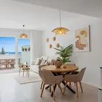Luxury 2br - 400m To - Pool & Views - Casa Amigos